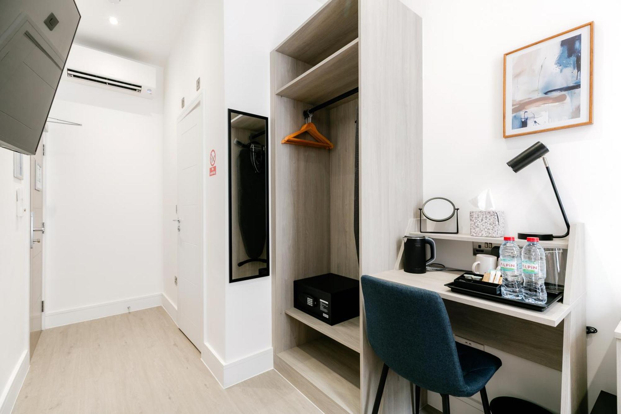 Upper Berkeley Hotel 3*