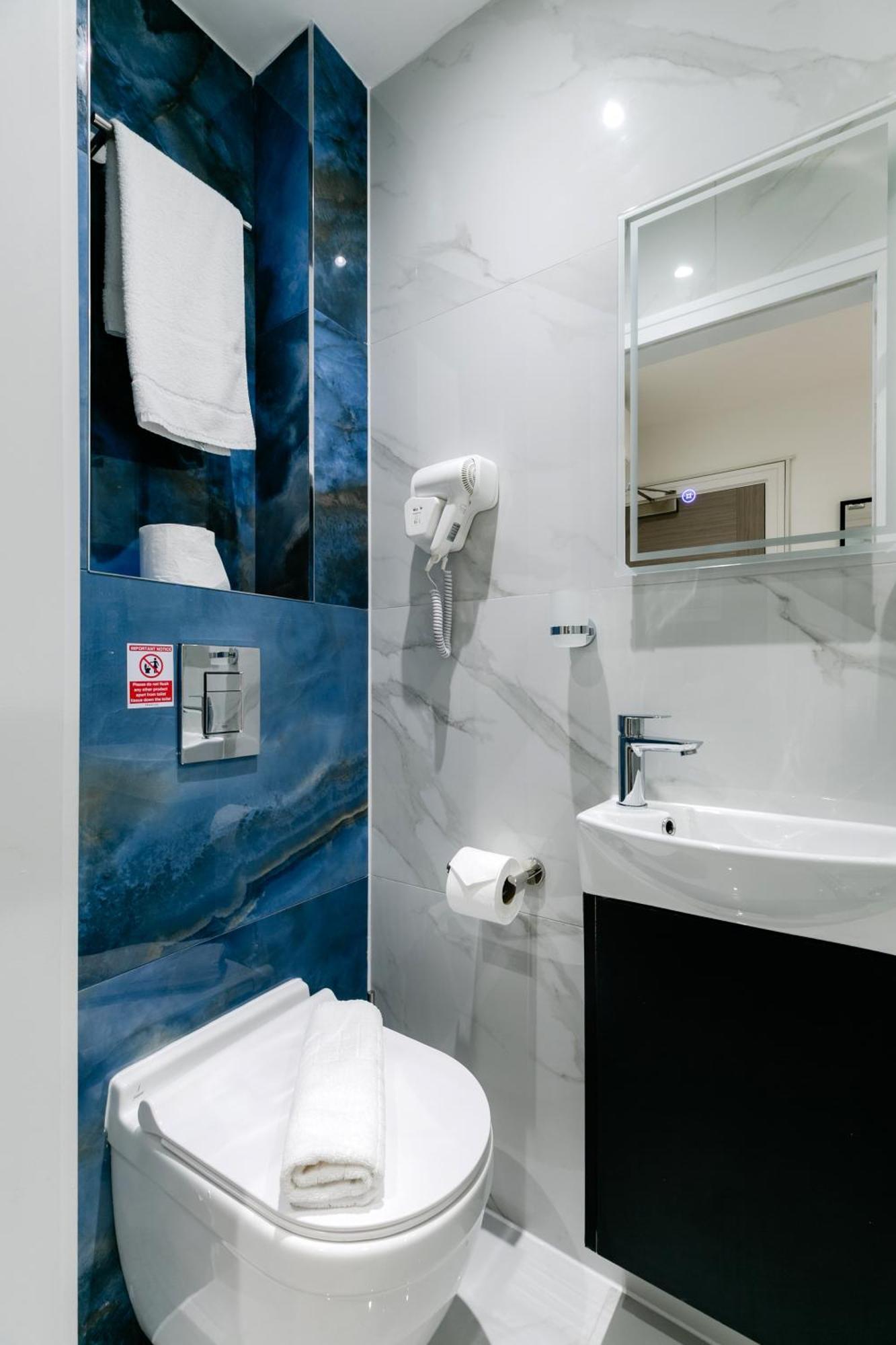 Hotel Upper Berkeley 3*
